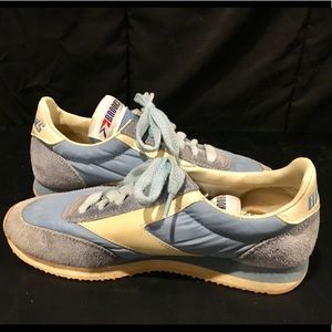 vintage brooks sneakers